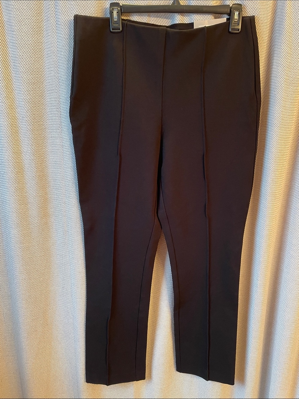 Chico’s Women’s Seam Detail Pants in Black